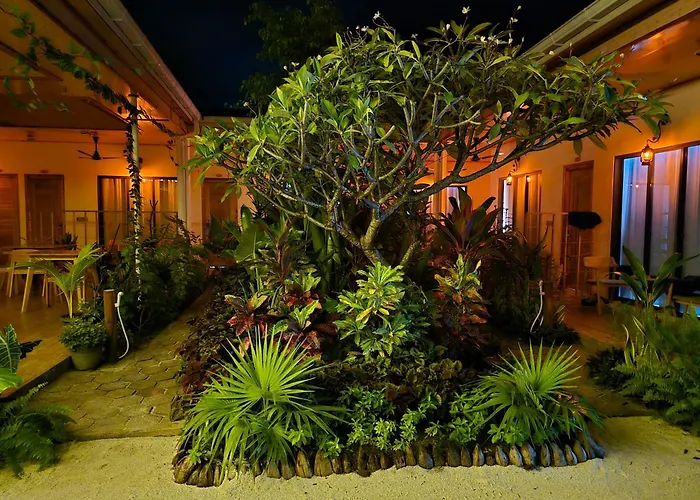 Infinity Beach Dhigurah